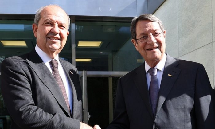Anastasiadis ve Tatar’dan Kıbrıs’ta iki devletli çözüm açıklamaları