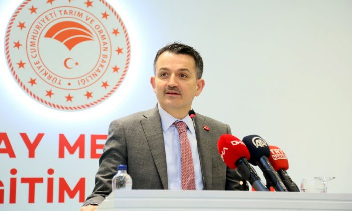Bakan Pakdemirli: Polenlere karşı günlük ve saatlik uyarı yapacağız