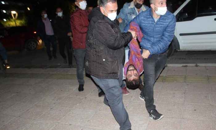 ‘Barınamıyoruz’ eylemlerine polis müdahalesi