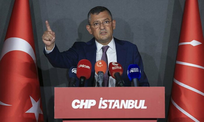 CHP’li Özgür Özel’in büyük çelişkisi: Haksızlığa uğradığını savunduğu Demirtaş için ‘Dağdan talimat alıyor’ demişti