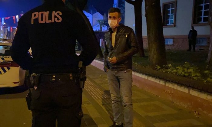 Covid-19 hastası sürücü alkollü ve ehliyetsiz yakalandı