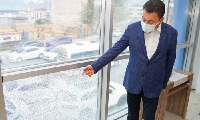 DEVA Partisi binasına düzenlenen silahlı saldırının şüphelileri yakalandı