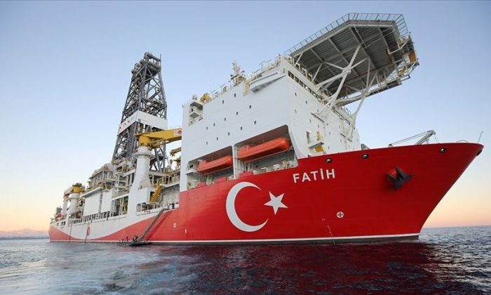 Fatih gemisi Türkali-5’te sondaja başladı