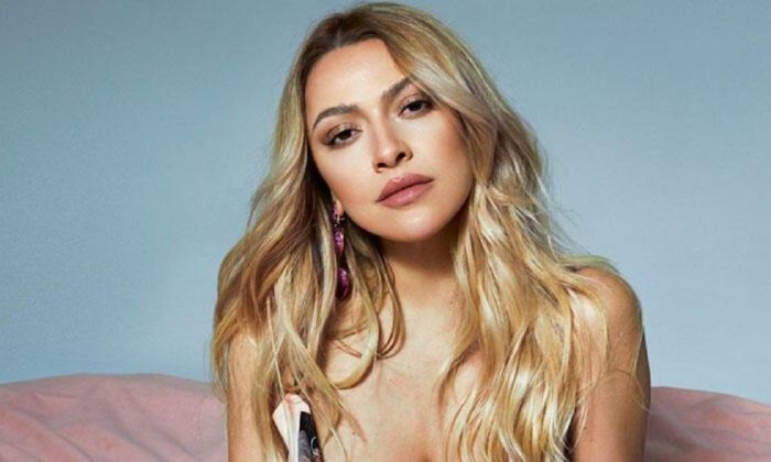 Hadise pırlanta yüzüklü pozlarını paylaştı! Sosyal medya yıkıldı: ‘Evlenme teklifi aldın sandım’