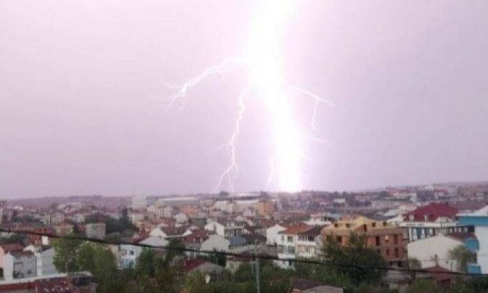 İstanbul’da beklenen yağış başladı