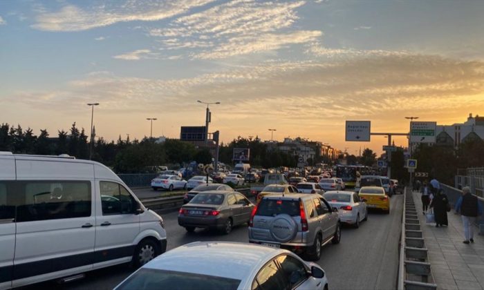 İstanbul’da cuma trafiği