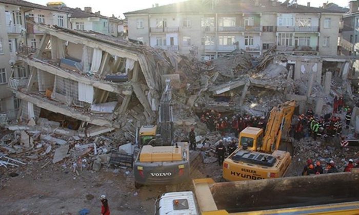 MHP’li meclis üyesinden ‘yıkımlarla’ ilgili skandal iddia
