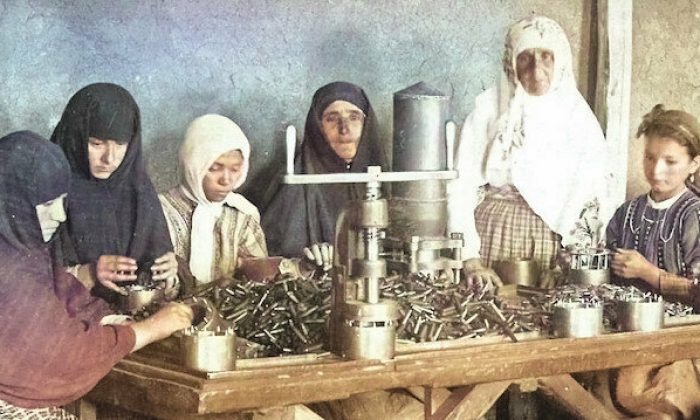 Nene Hatunlar Sütçü İmamlar bitmez