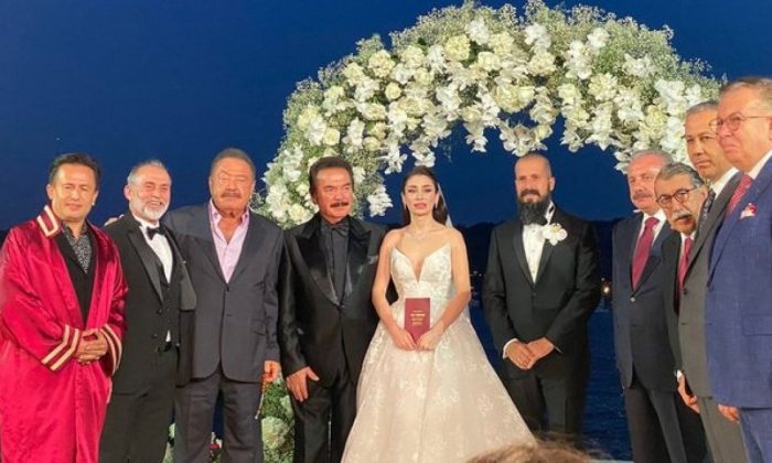 Orhan Gencebay oğlu Gökhan Gencebay’ı evlendirdi