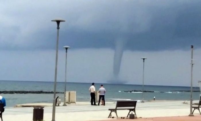 Sakarya’da hortum esnasında yaşadıkları korku dolu anları anlattılar