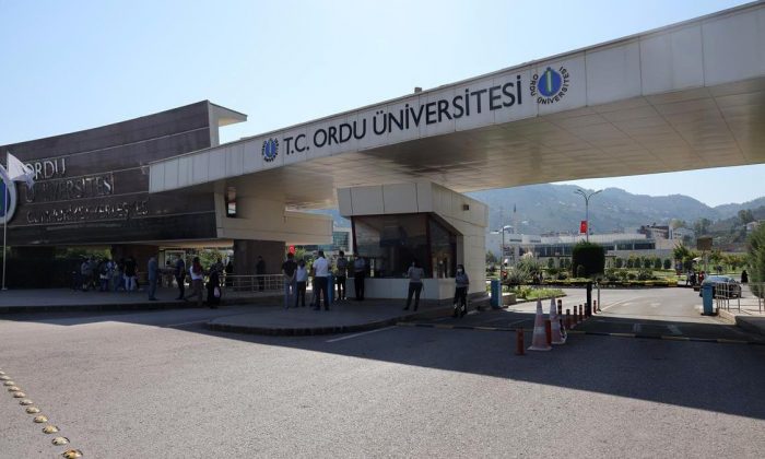 Sayıştay ortaya çıkardı: Üniversiteler adrese teslim çalışmış
