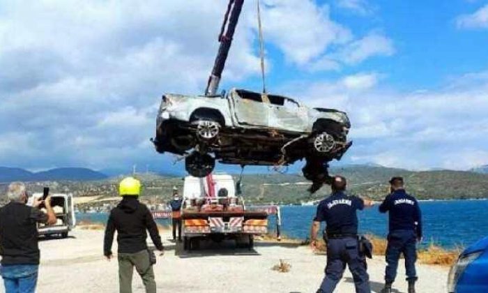 Uçurumdan deniz kenarına düşen araçtan Beşiktaş Kongre üyesinin cesedi çıktı
