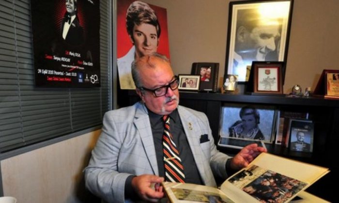 Zeki Müren’in yeğenleri: Dayımıza anıt mezar sözü tutulmadı