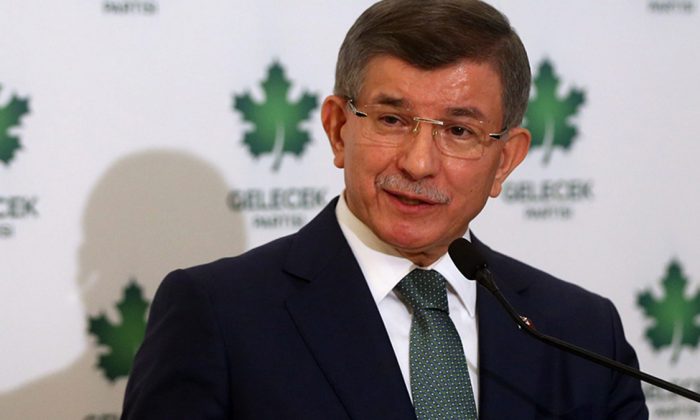 Davutoğlu’ndan MHP’ye başsağlığı mesajı