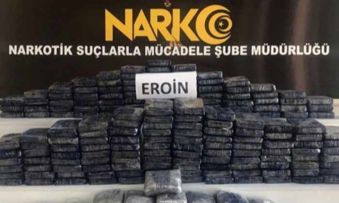 Gaziantep’te 87 kilogram eroin, 30 kilogram Afyon sakızı ele geçirildi