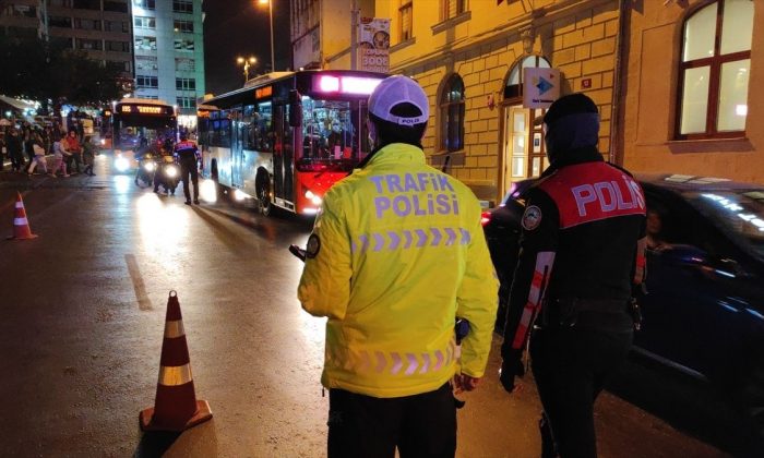 İstanbul’da “Yeditepe Huzur” uygulaması: 449 kişi gözaltına alındı