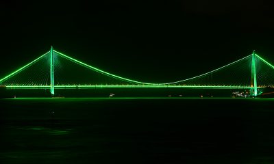 İstanbul’daki iki köprü “Serebral Palsi” farkındalığı için yeşil renkle aydınlatıldı