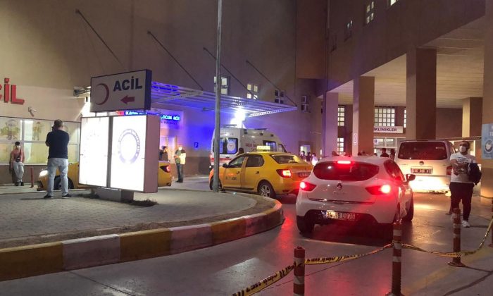 İzmir’de 34 ortaokul öğrencisi zehirlendi