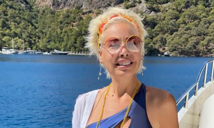 Linet, Photoshop’u abarttı