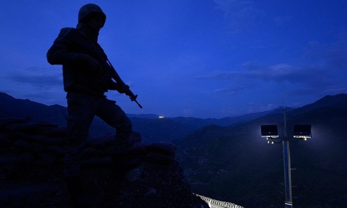 PKK’dan kaçan bir terörist daha teslim oldu