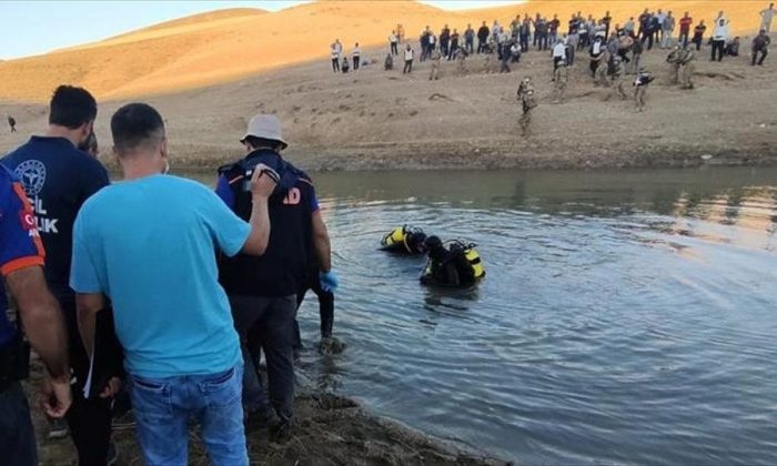 Siirt’te baraj gölüne giren 2 kişi boğuldu