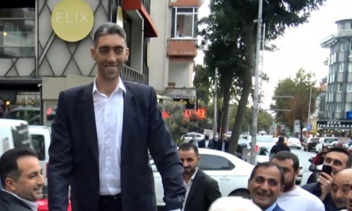 Sultan Kösen, boyuna göre 5 doz aşı yapılması gerektiğini söyledi