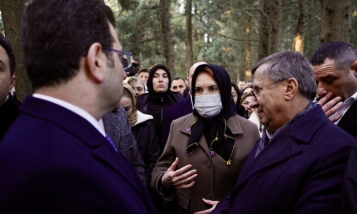 İmamoğlu ablasını kaybeden Meral Akşener’i yalnız bırakmadı