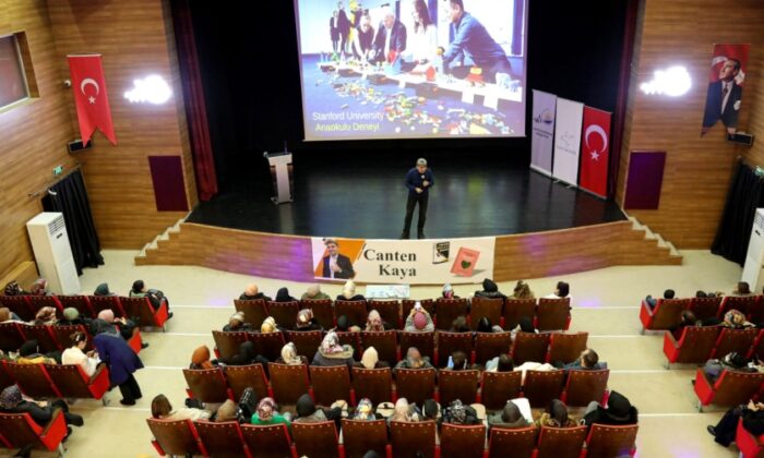 Van’da 2 ayda 20 bin kadını sosyal etkinliklerle buluştu