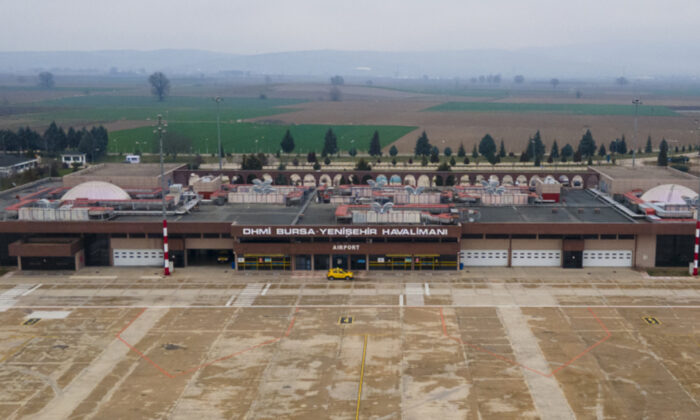 Bursa’da eğitim uçağı düştü! İki pilot hayatını kaybetti