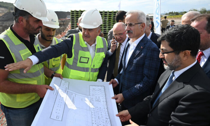 Bursa-Yenişehir Hızlı Tren Hattı 2025’te Hizmete Girecek